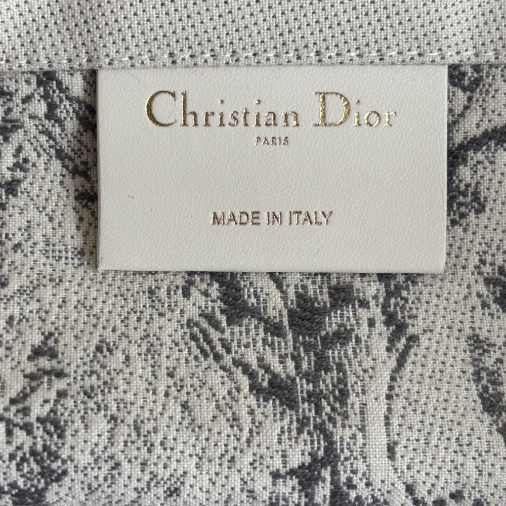 New Christian Dior Linen Like Printed Tote Bag Made in Italy - Picture 5 of 5